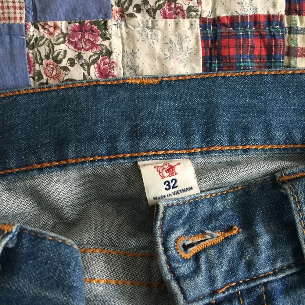 Men’s True Religion Jeans - Picture 4 of 5
